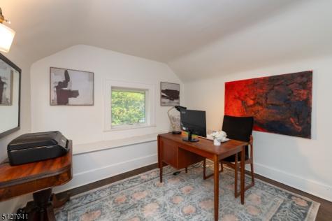 82 Oakland Road Maplewood NJ 07040