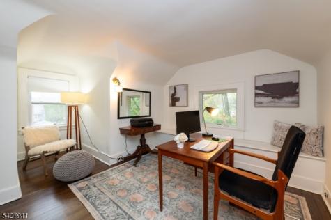 82 Oakland Road Maplewood NJ 07040