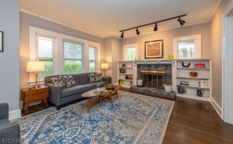 82 Oakland Road Maplewood NJ 07040