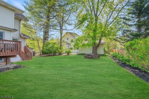 82 Oakland Road Maplewood NJ 07040