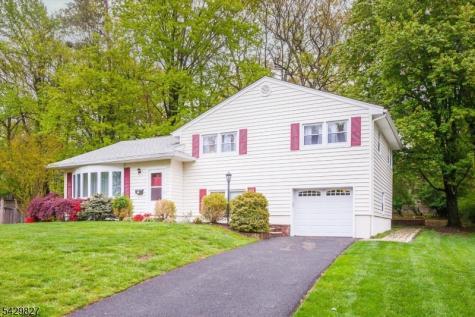 10 Ridge Way Fanwood NJ 07023