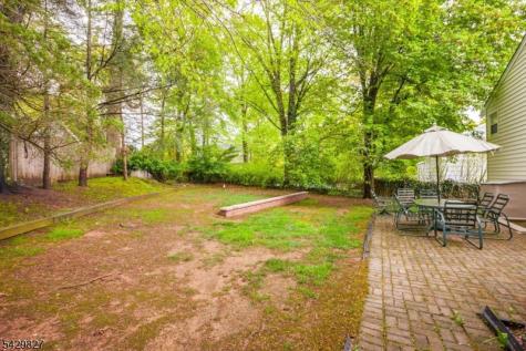 10 Ridge Way Fanwood NJ 07023