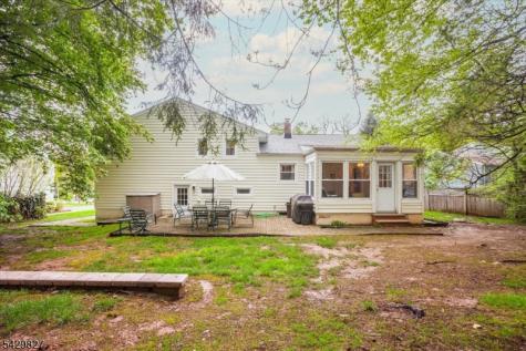 10 Ridge Way Fanwood NJ 07023