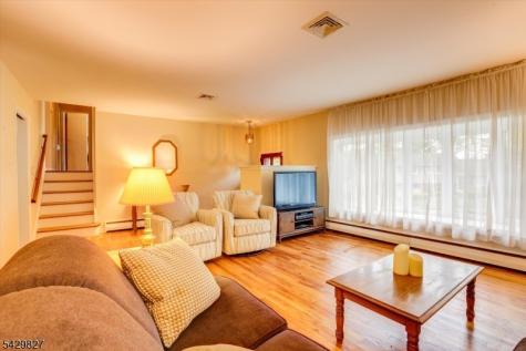 10 Ridge Way Fanwood NJ 07023