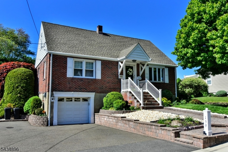 159 Overlook Avenue North Haledon NJ 07508