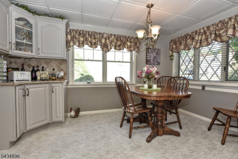 159 Overlook Avenue North Haledon NJ 07508