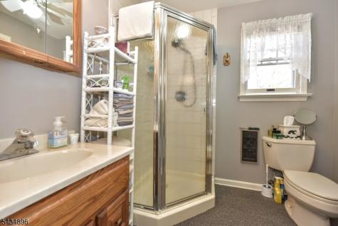 159 Overlook Avenue North Haledon NJ 07508