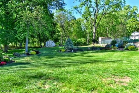 159 Overlook Avenue North Haledon NJ 07508