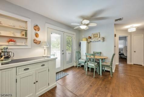 17 Canterbury Road Ringwood NJ 07456