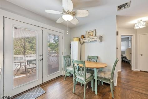 17 Canterbury Road Ringwood NJ 07456