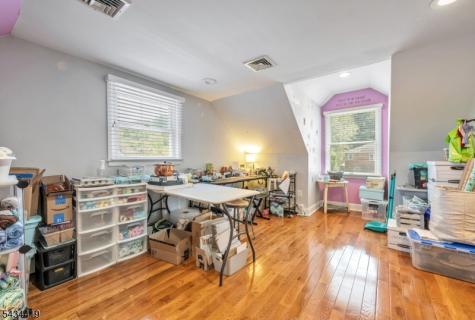 17 Canterbury Road Ringwood NJ 07456