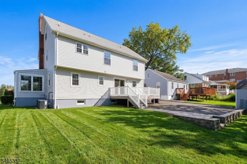 90 Hillside Avenue Springfield NJ 07081
