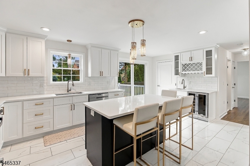 90 Hillside Avenue Springfield NJ 07081