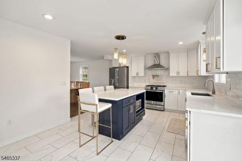 90 Hillside Avenue Springfield NJ 07081