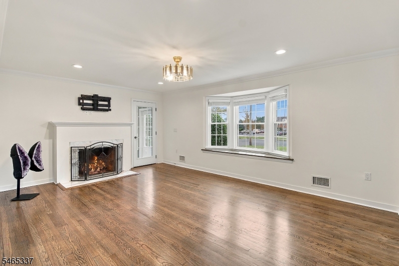90 Hillside Avenue Springfield NJ 07081