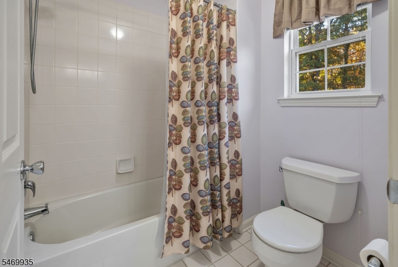 21 Winding Ridge Road Jefferson NJ 07849
