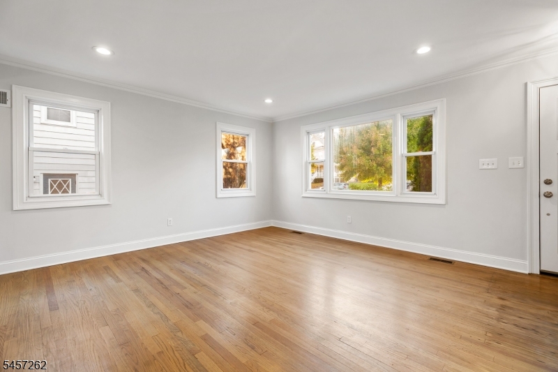 545 Cumberland Street Westfield NJ 07090