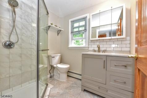 40 Poplar Grove Terrace West Milford NJ 07480