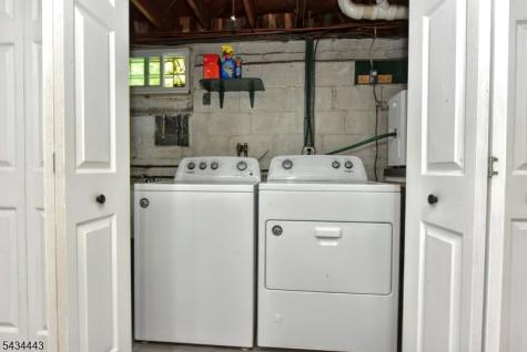 40 Poplar Grove Terrace West Milford NJ 07480