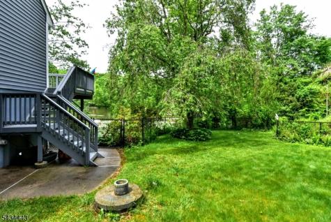 40 Poplar Grove Terrace West Milford NJ 07480