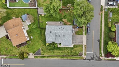 121 W Hill Road Woodbridge NJ 07067