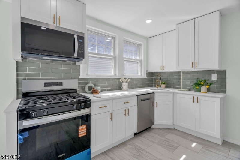 1573 Wyndmoor Avenue Hillside NJ 07205
