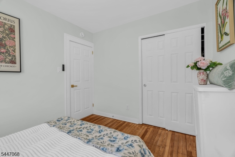 1573 Wyndmoor Avenue Hillside NJ 07205