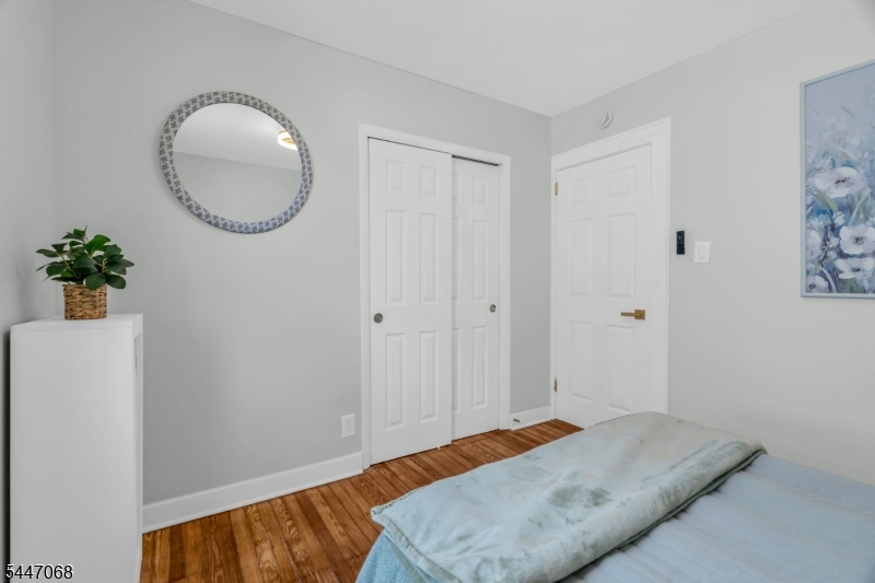 1573 Wyndmoor Avenue Hillside NJ 07205
