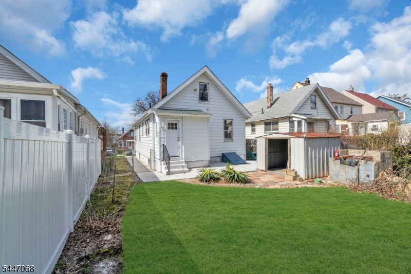 1573 Wyndmoor Avenue Hillside NJ 07205