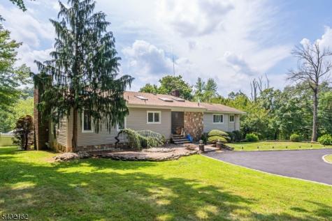 220 Horseshoe Road Berkeley Heights NJ 07922