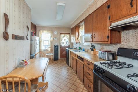 19 Whittlesey Avenue West Orange NJ 07052