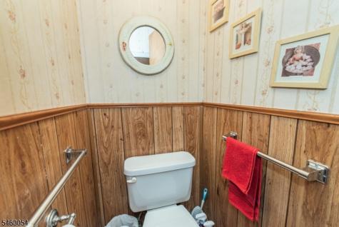 19 Whittlesey Avenue West Orange NJ 07052