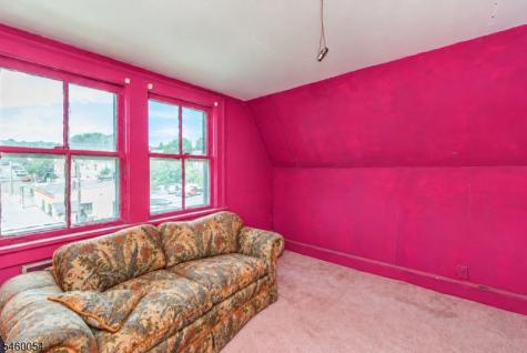 19 Whittlesey Avenue West Orange NJ 07052
