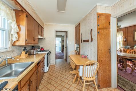 19 Whittlesey Avenue West Orange NJ 07052