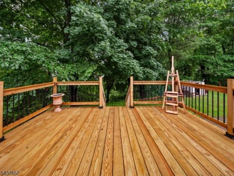 17 Ravine Court Clifton NJ 07013