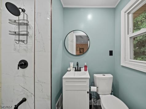 17 Ravine Court Clifton NJ 07013