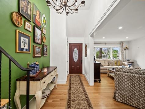 17 Ravine Court Clifton NJ 07013