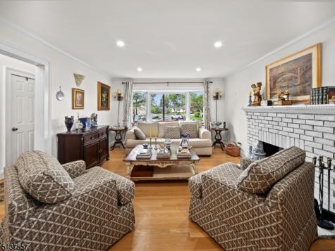 17 Ravine Court Clifton NJ 07013