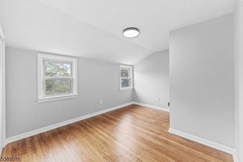 18 Farmingdale Avenue Bloomfield NJ 07003