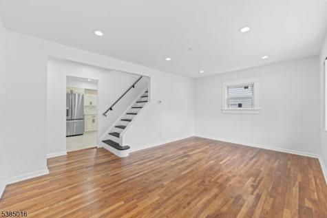 18 Farmingdale Avenue Bloomfield NJ 07003