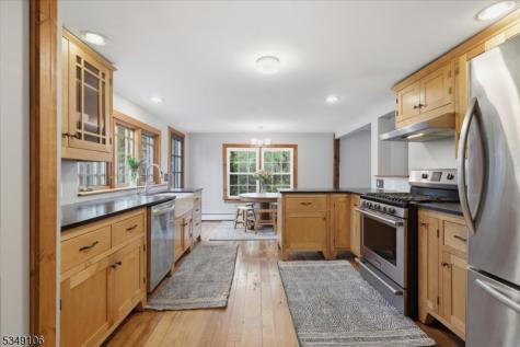 74 Old Highway 28 Readington NJ 08889