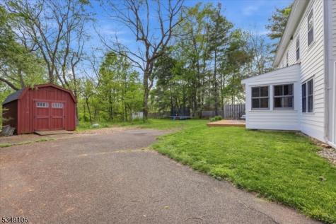 74 Old Highway 28 Readington NJ 08889