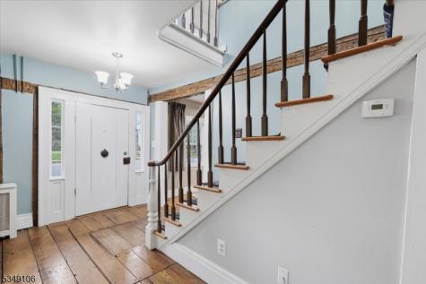 74 Old Highway 28 Readington NJ 08889