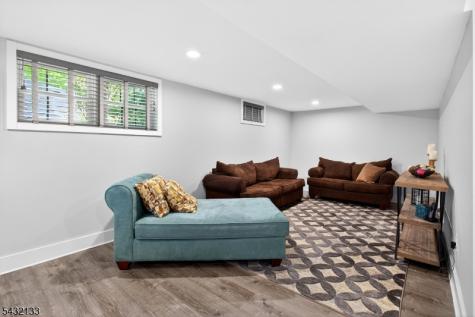 53 Heron Road Middletown NJ 07748