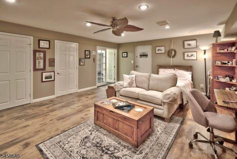 71 Rainbow Hill Road East Amwell NJ 08822