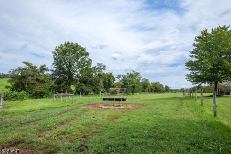 71 Rainbow Hill Road East Amwell NJ 08822