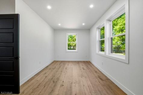 3 Tyne Court South Brunswick NJ 08824