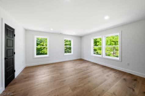 3 Tyne Court South Brunswick NJ 08824
