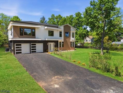 3 Tyne Court South Brunswick NJ 08824