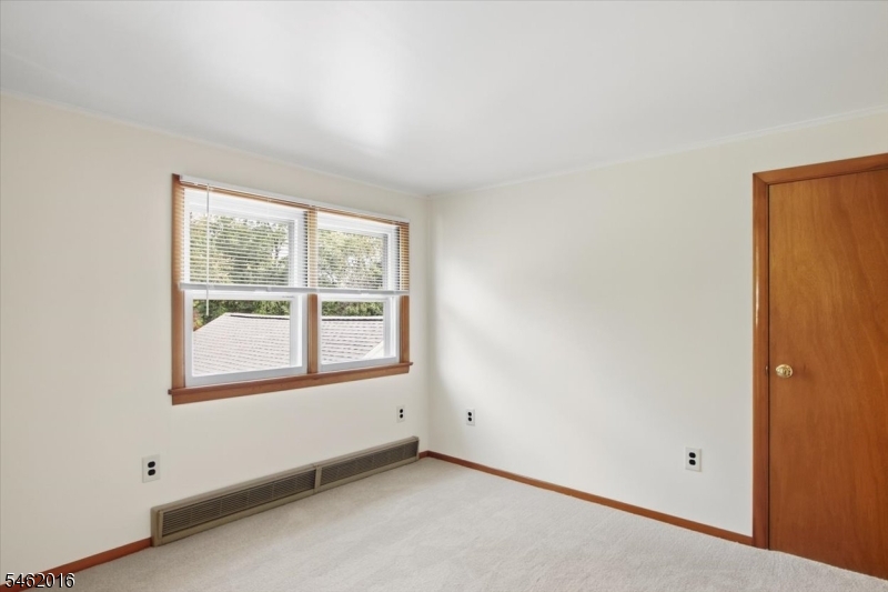 16 Sandra Lane Randolph NJ 07869